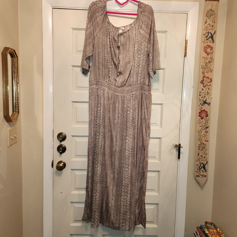 Lascana Venus MAXI peasant Dress Scoop Neck and Back, Side Slits 21" Long XL